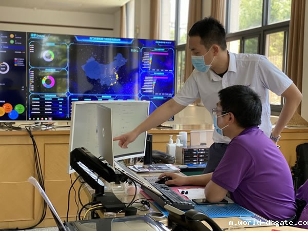 危机中见转机 捷豹永磁螺杆机开足马力向前冲